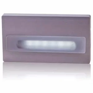 Standard Wall Light